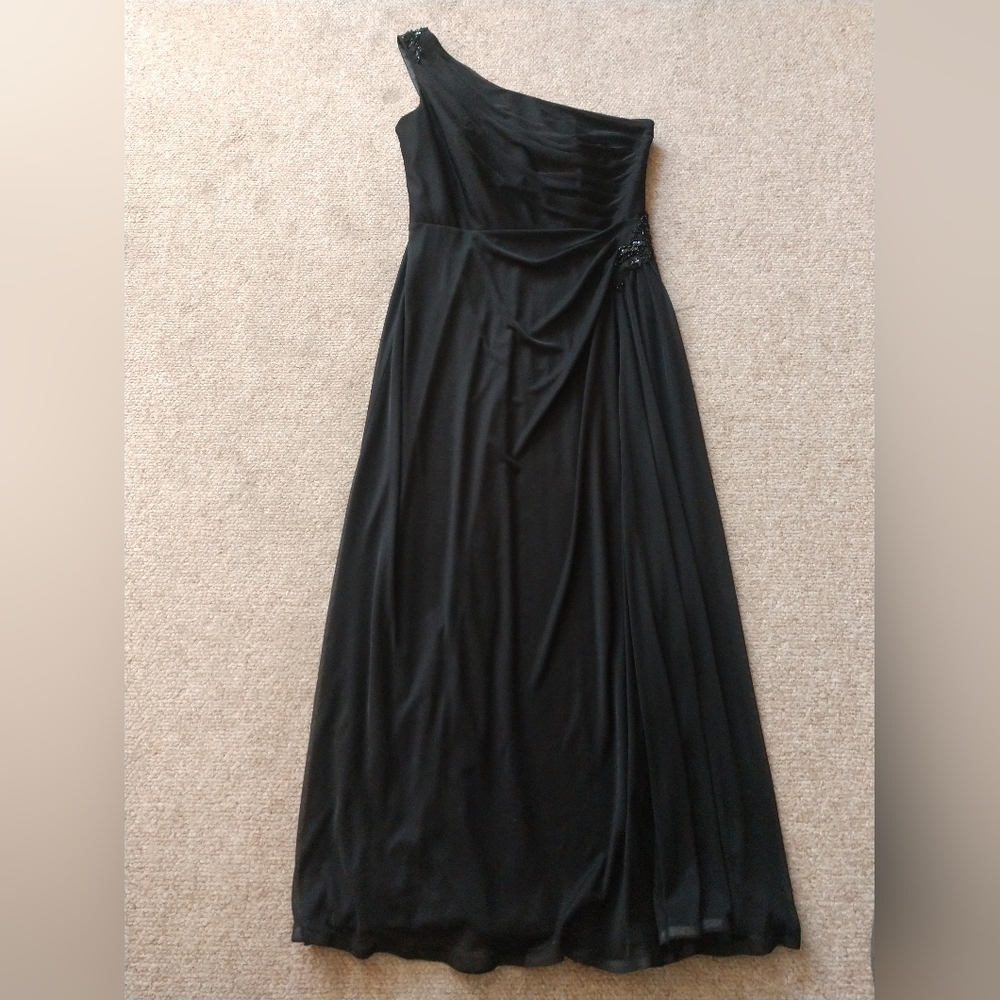 David's bridal black one shoulder brides maid dress size 14
